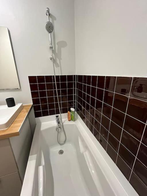 Apartamento Paisible T2 Villeurbanne Exterior foto